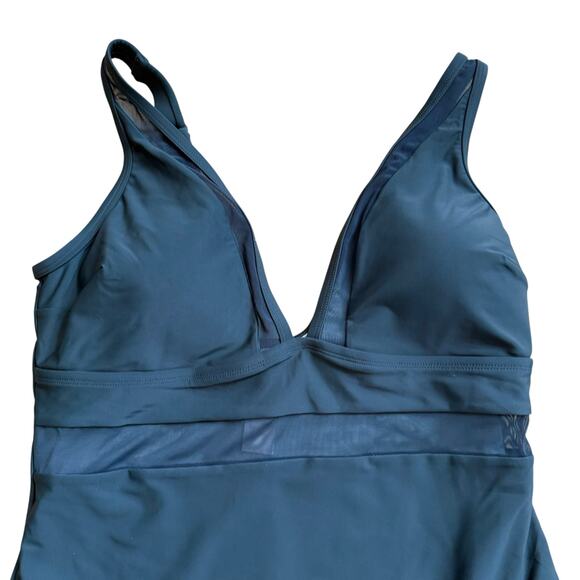 NWT Cupshe Hunter Green Swimsuit 1X Vneck Mesh Tummy Control Sexy Plunge - Picture 2 of 9